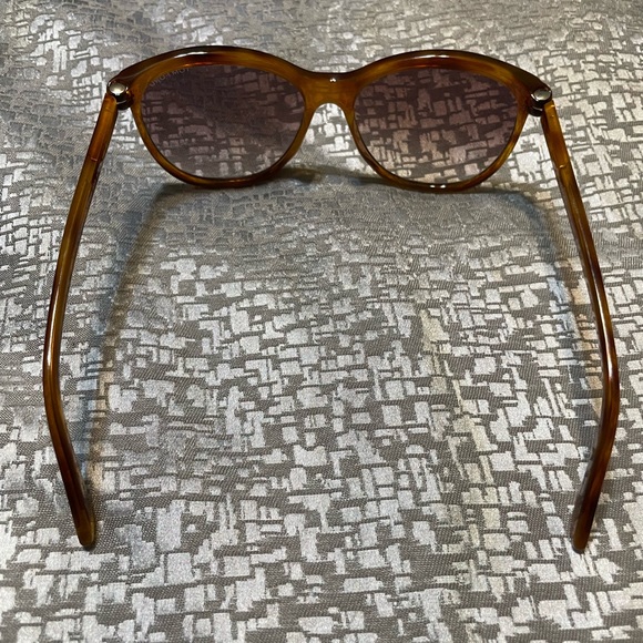 Tom Ford Sunglasses - Picture 4 of 4